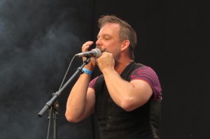 wim-claeys-mondharmonica-optreden-rumtown